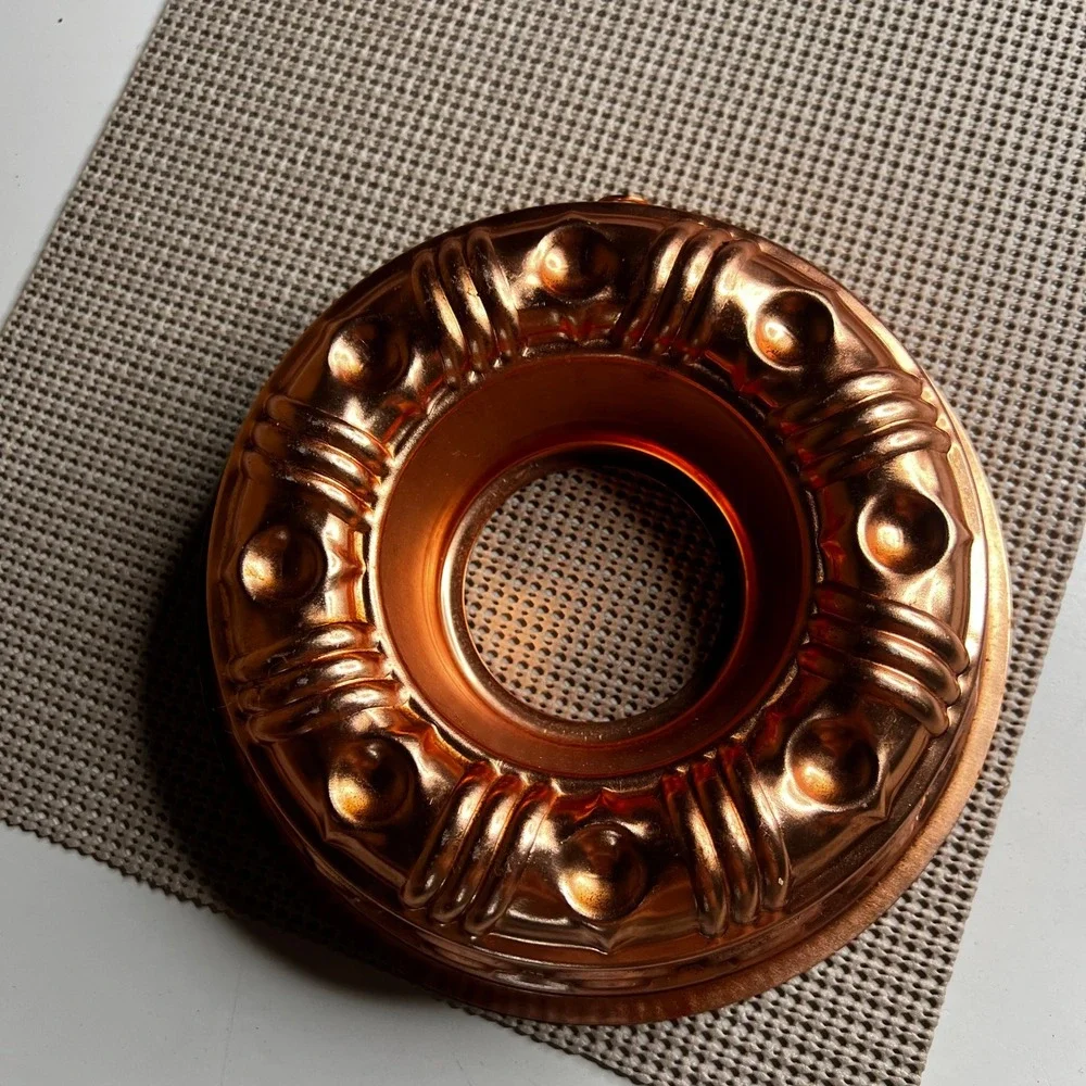 Vintage Copper Ring Mold 3.5 Cup Embossed Decorative Jello Bundt Cake Pan 8.5